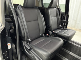 【全国納車OK】 現車をご覧になれないお客様でも、安心してお車をご購入いただける環境を整えております。 色々な角度から撮影したたくさんの画像など豊富な資料送りいたしております。