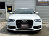 A4アバント 2.0 TFSI クワトロ 4WD Slineパッケージ