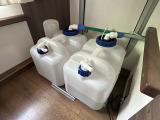 給排水は持ち運び便利なポリタンク!