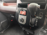 【全国納車OK】 現車をご覧になれないお客様でも、安心してお車をご購入いただける環境を整えております。 色々な角度から撮影したたくさんの画像など豊富な資料送りいたしております。