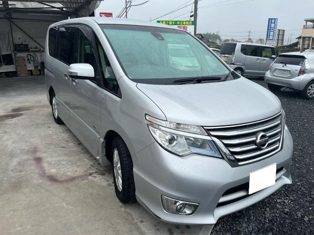 セレナ 2.0 ハイウェイスター S-HYBRID 両側スライド 車検長い