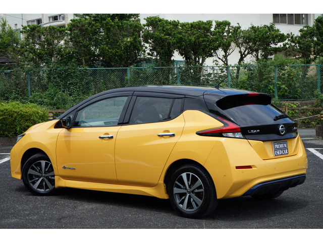 リープ 日産 リーフ X 満充電288(305km)セグメント12 の中古車詳細 (80,863km