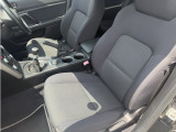 車の品揃え価格品質には自信があります!きっと満足できるお車が見つかります。是非お問い合わせ下さい。
