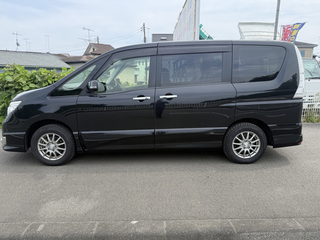 日産 セレナ 2.0 ハイウェイスター 4WD 総額車検2年付き 両側パワー