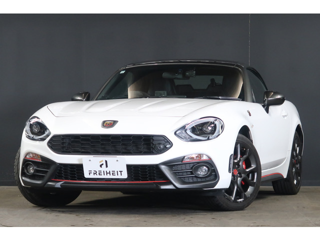アバルト124スパイダー 1.4
