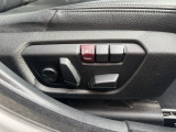 【運転席パワーシート】電動でシートポジションを細かく調整できる便利な機能です!