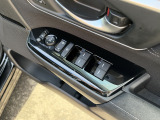 【運転席 窓操作部】