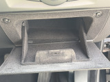 【運転席 収納ポケット】