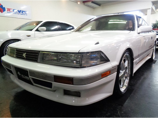 ソアラ 2.0 GT ツインターボL 1G-GTEUツインターボエンジン5MT