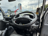 ステアリング:日野デュトロセーフティ―ローダーダンプ積載3トン,走行距離わずか9万キロ台,安心の車検1年付お渡し,F5,新明和SD2-31,スライドリモコン,コボレーンシート有,エコモード,他