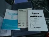 メンテナンスノート・純正プレーヤー・車体/装備の取扱説明書付属しています(・&forall;・)イイネ!!
