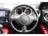 バックモニター装備で駐車も楽々です。