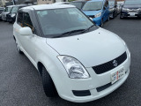 3ヶ月・3000kmの無料保証付きです。エンジン、ミッション等の修理の際に金額が大きくなりがちな箇所も無料修理で安心です。最大3年までの有料保証も取り扱っております。