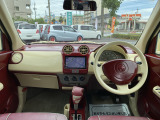 大高店は軽自動車をメインに取り扱っておりますが、本店ではコンパクトカーからミニバン、輸入車まで取り扱っております。グループ全店で常時在庫180台以上取り揃えております。厳選仕入れをしております!
