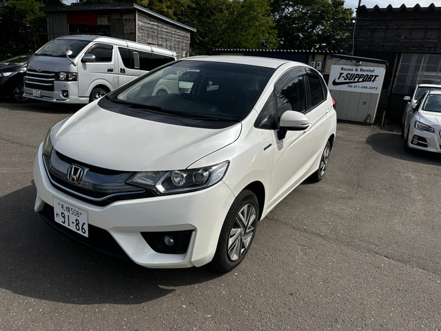フィット 1.5 ハイブリッド Lパッケージ 4WD 本州仕入れ