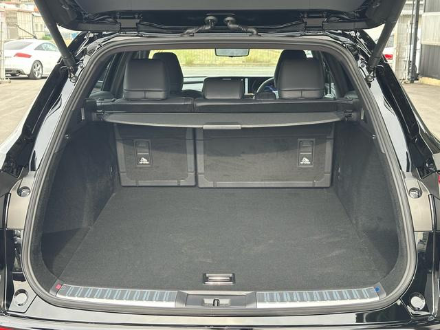 トヨタ クラウンエステート Z の中古車詳細 (5,000km, ブラック, 大阪