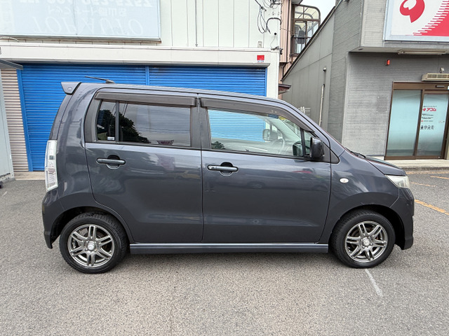 スズキ ワゴンRスティングレー X 4WD 車検2年・1年保証 の中古車詳細