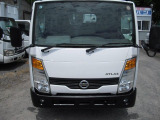 アトラス  3.0D 1.4t積 波鉄板張低床荷台 4WD リアシングルタイヤ