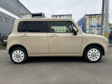 今お乗りのお車のキズ・凹みなど板金作業も承ることが出来ます!