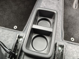 【自社整備工場完備】 自社整備工場を完備しており、納車前は徹底整備後お渡しとなります。自社工場だからこそ時間をかけれる。自社工場だからこそきめ細かい整備を。自社工場だからこそ出来る事があります。