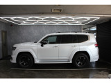 ランドクルーザー300 3.3 ZX ディーゼル 4WD DOUBLE EIGHT