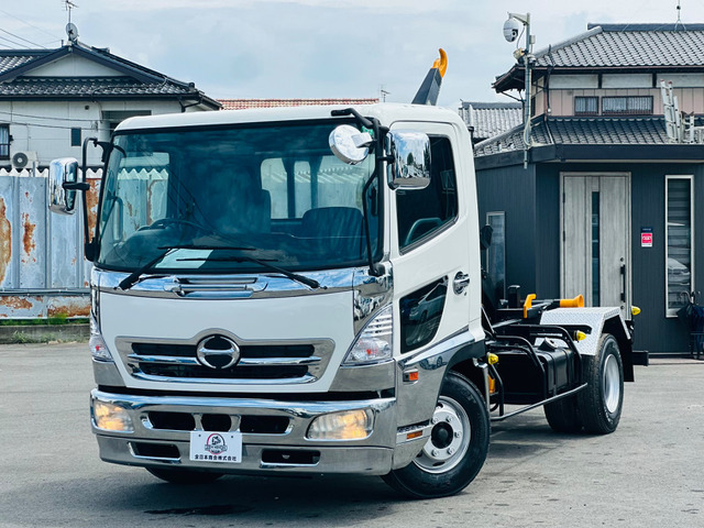 レンジャー 脱着ボディ 3.8t脱着装置付コンテナ専用車