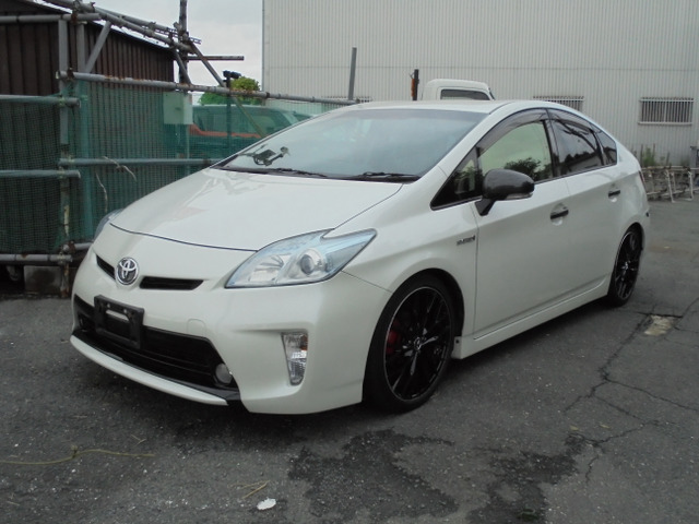 プリウス 1.8 S コンビハン18AWフルタップ車高調ETC