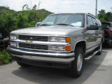 サバーバン 1500 LT 5.7 V8 99モデル 1ナンバー 4WD