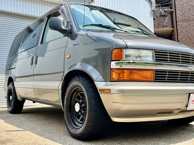 シボレー アストロ LT 4WD ギブソンマフラー リアツインモニター の