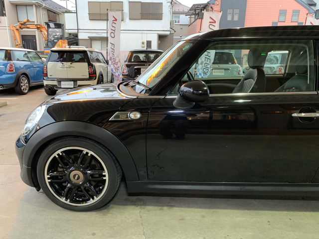 BMW MINI ミニクラブマン クーパー S ボンドストリート 限定車 専用黒