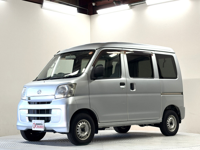 ダイハツ ハイゼットカーゴ デラックス ハイルーフ 4WD