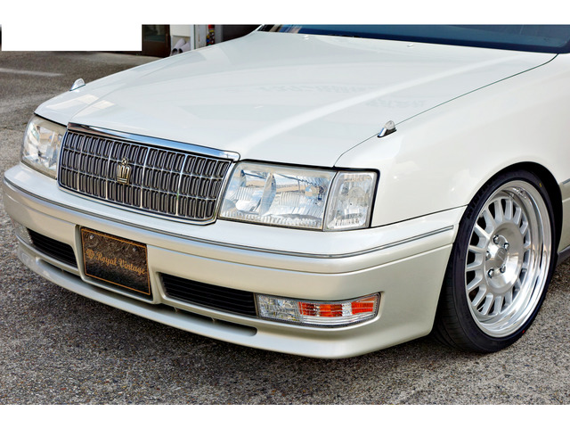 トヨタ クラウン 2.5 ロイヤルサルーン 新品WORK18インチアルミ 新品車