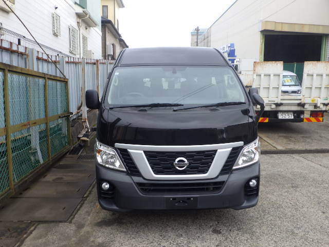 日産 NV350キャラバンマイクロバス 