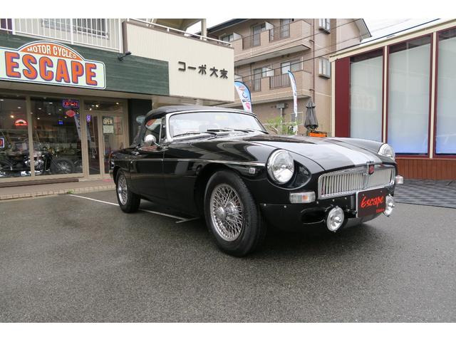 MGB  1800ウェーバー OD付4速マニュアル 左ハンドル ワイヤーホイル