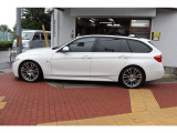 3シリーズツーリング 320i Mスポーツ 19incアルミ パワーバックドア