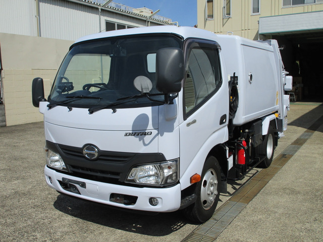 デュトロ 2t高床巻込みパッカー車