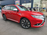 三菱 アウトランダーPHEV 2.0 G セイフティパッケージ 4WD