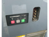 3相200Vの電源が必要です。