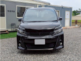 艶やかなボディ状態を維持しております。特別仕様車らしい差別化の図られたスポーティなモデルです。