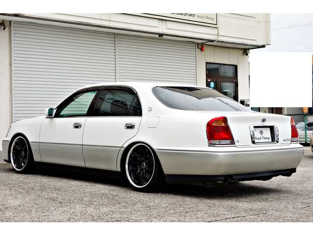 トヨタ クラウンマジェスタ 3.0 Cタイプ 新品WORK19インチアルミ新品車