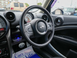 握りやすいステアリング♪運転が楽しくなる1台です(*^^*)