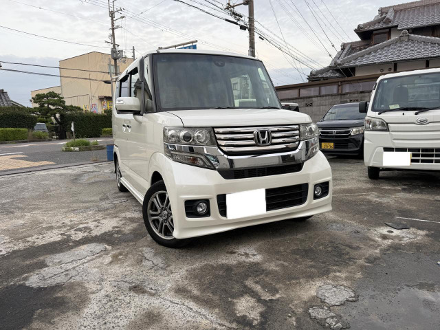 ホンダ N-BOXカスタム 