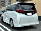 ★お車でお越しの際★ご来店の際は、ぜひ一度お電話の上、ご来店ください!お車でお越しの際は、大通り側より入れますよう店舗前のスペースを空けておきます。スムーズな対応のため、ご協力いただけますと幸いです!