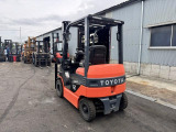 トヨタL&F 電動フォークリフト 19319