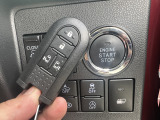 【自社整備工場完備】 自社整備工場を完備しており、納車前は徹底整備後お渡しとなります。自社工場だからこそ時間をかけれる。自社工場だからこそきめ細かい整備を。自社工場だからこそ出来る事があります。