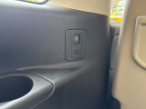 多くの中からご覧頂きありがとうございます。 在庫車全てルームクリーニング・コーティング施工しその他オイル交換、点検を実施し納車致します。 ご不明な点などありましたら、お気軽にご連絡ください。  全国登録納車可能