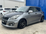 外装には一周EZLIPが巻かれているので車高が低く見えてかっこいいです。外装内装ともに年式相応の傷や汚れはございますが綺麗な1台になっております。気になる方は現車確認お待ちしております。