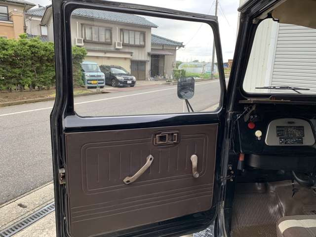 トヨタ ランドクルーザー40 BJ46V改(ミドル) 1984年式 の中古車詳細