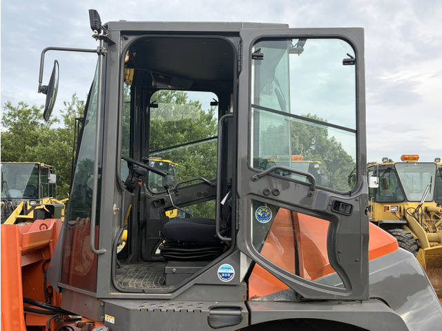 その他 日立 ホイールローダー ZW80 1.0m³バケット 1803h の中古車詳細
