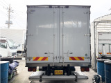 フォワード 冷蔵冷凍車 格納ゲート付きエアサスワイド6.2m